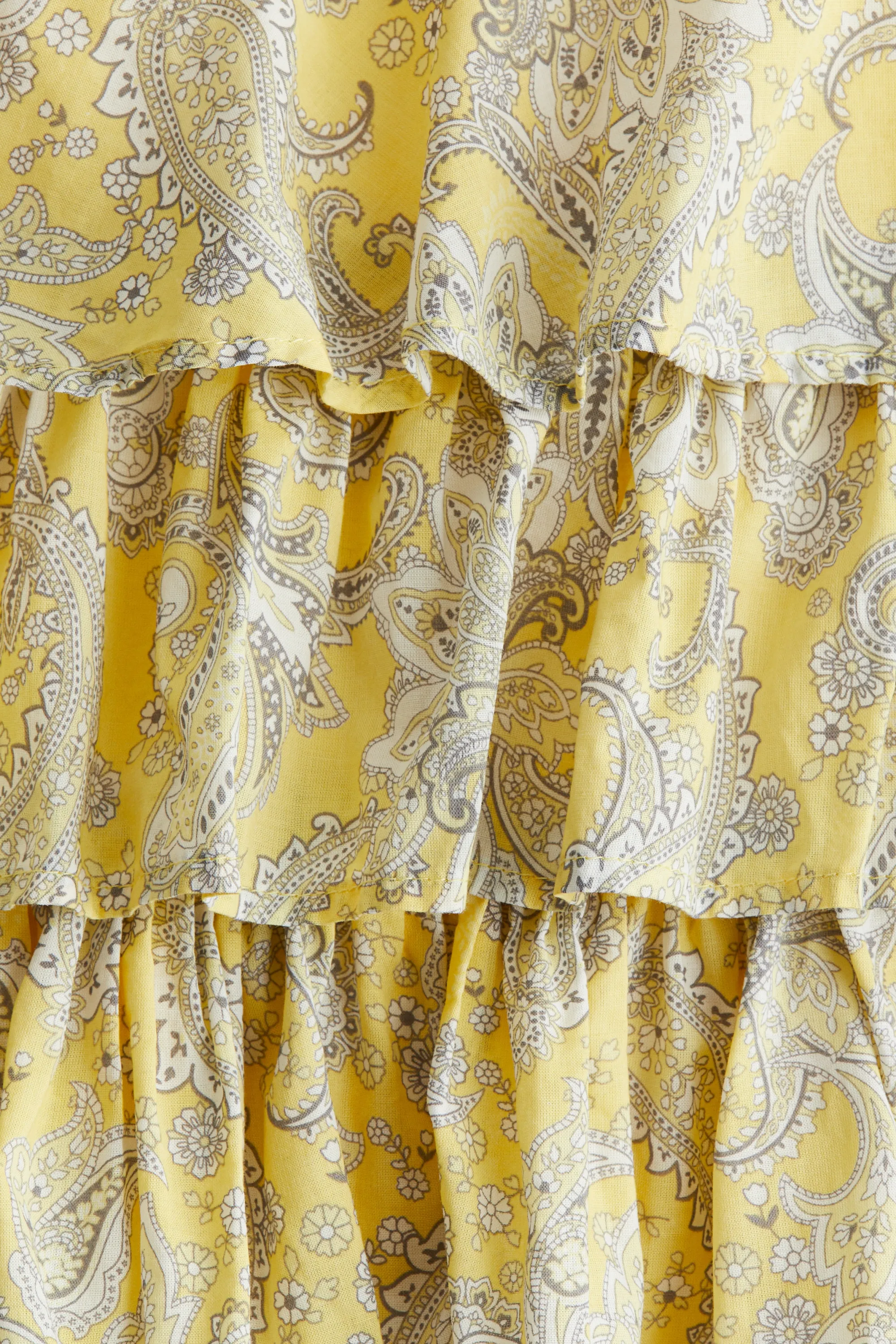 Robe à bretelles fines avec jupe à étages - Jaune clair/motif cachemire