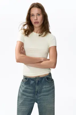 T-shirt ajusté en modal - Crème — photo 1