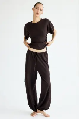 Top en maille fine avec cordons de serrage - Marron foncé — photo 1