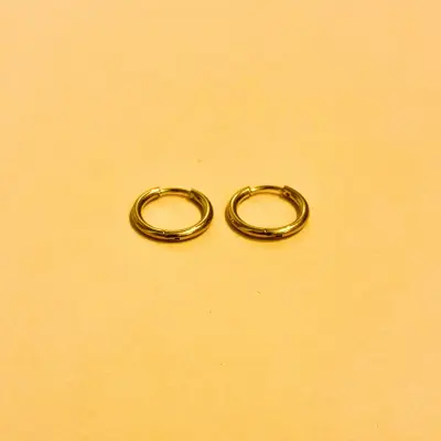 Boucles d’oreilles Cercle Doré - 4 tailles disponibles — photo 5