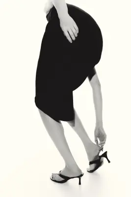 Robe en jersey avec encolure bateau - Noir — photo 2