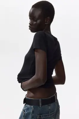 T-shirt ajusté en modal - Noir — photo 2