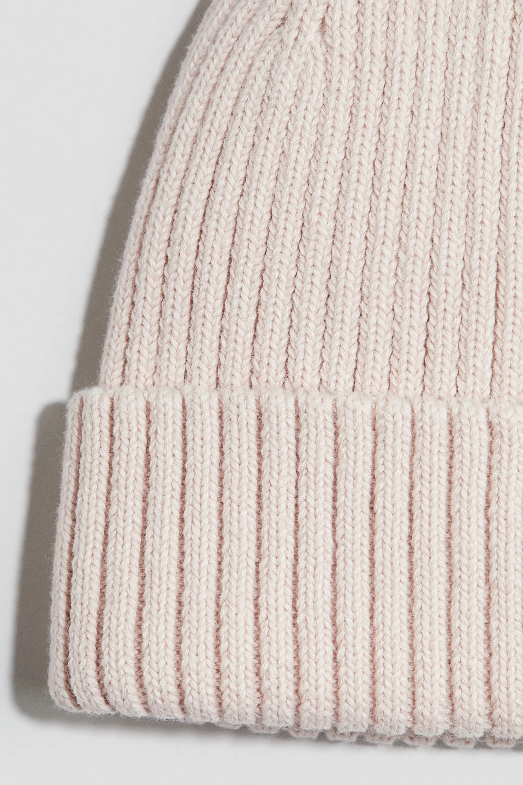 Bonnet en maille côtelée - Rose poudré