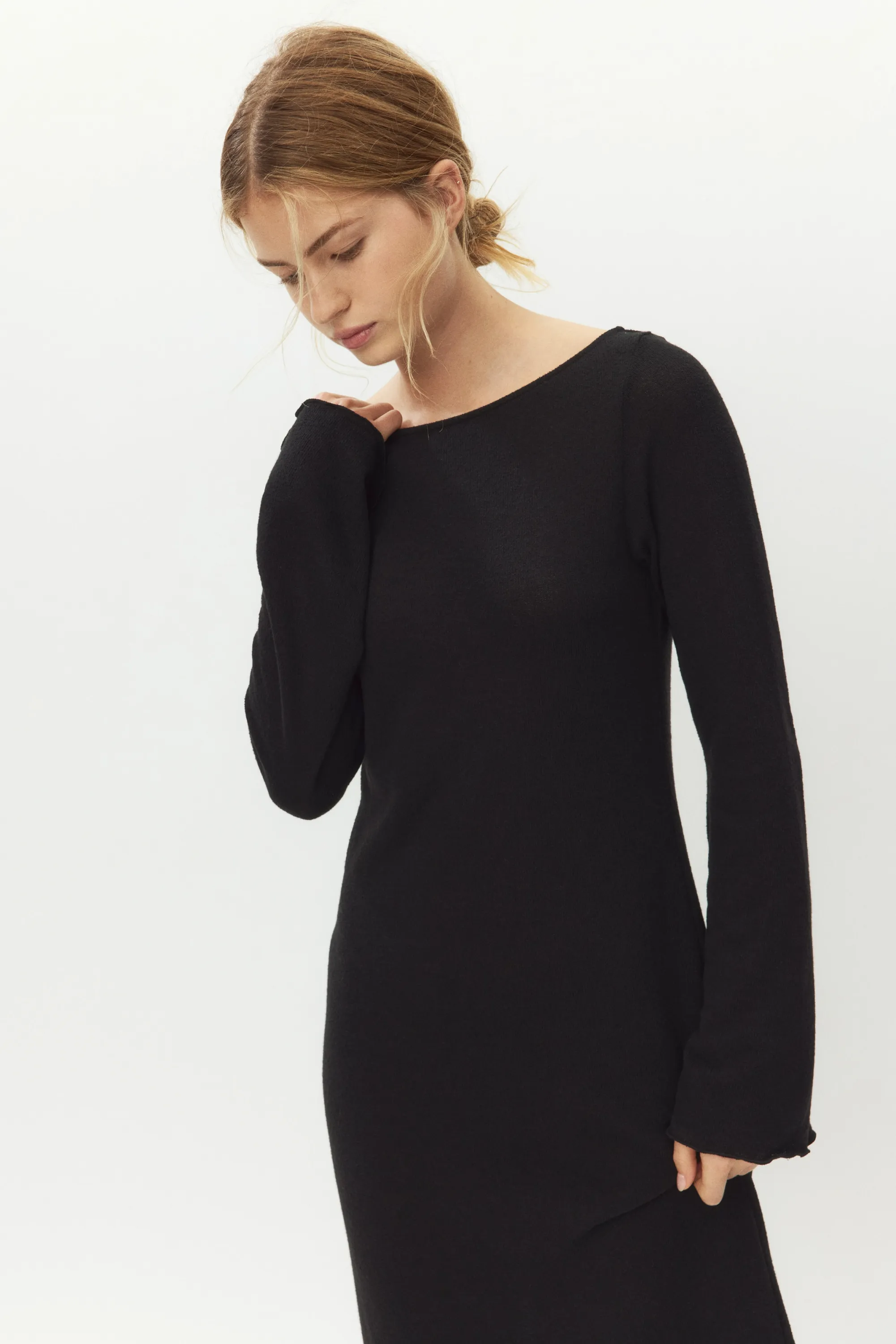 Robe à encolure bateau en maille fine - Noir