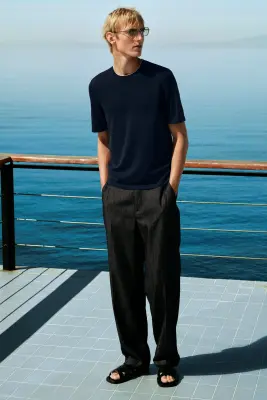 T-SHIRT EN SOIE ET COTON À BORDURE CONTRASTÉE - BLEU MARINE — photo 1