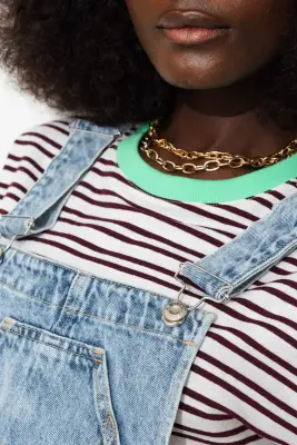 Salopette-short en jean Femme — photo 5