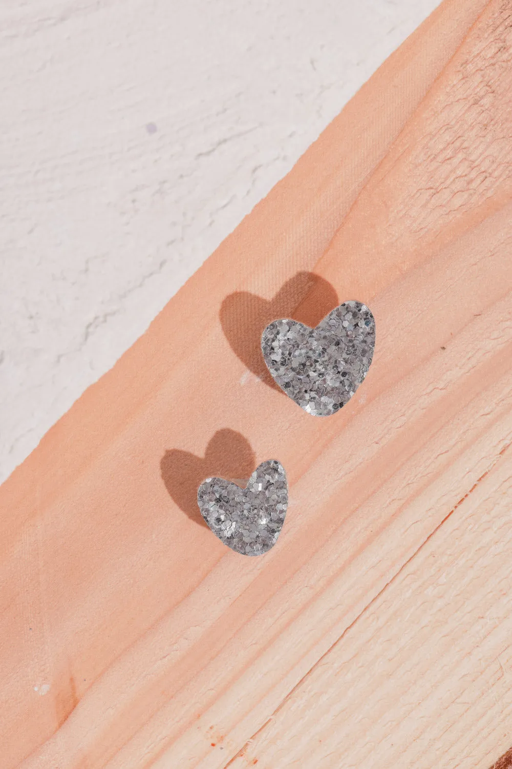 broche nomour