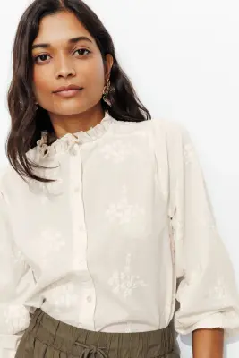 Chemise en cotonnade brodée — photo 5