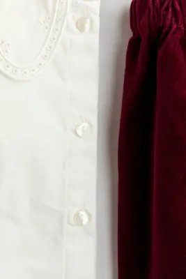 Ensemble 2 pièces avec blouse et jupe - Rouge foncé/blanc — photo 1