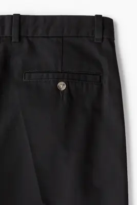 Chino Regular Fit avec plis - Noir — photo 1