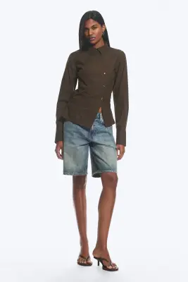 Chemise ajustée en popeline asymétrique - Marron foncé — photo 1