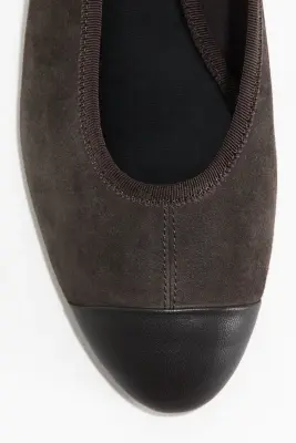 Ballerines en cuir velours - Marron foncé — photo 3