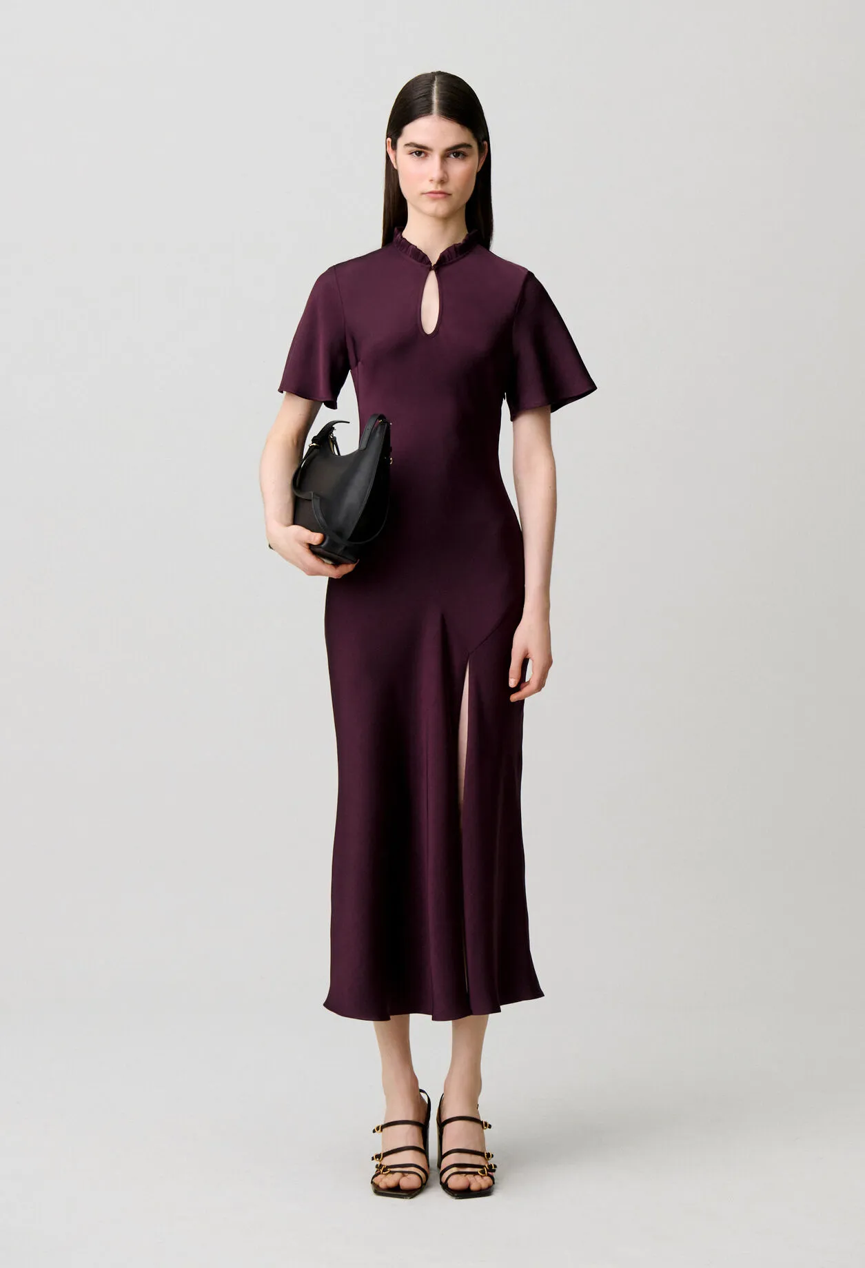 Robe fluide col victorien