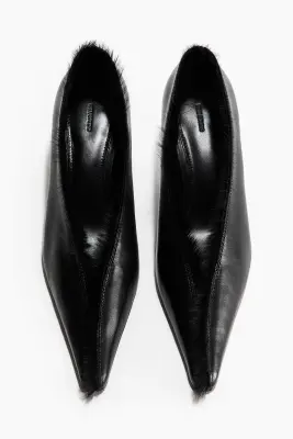 Escarpins en cuir à la finition texturée - Noir — photo 3