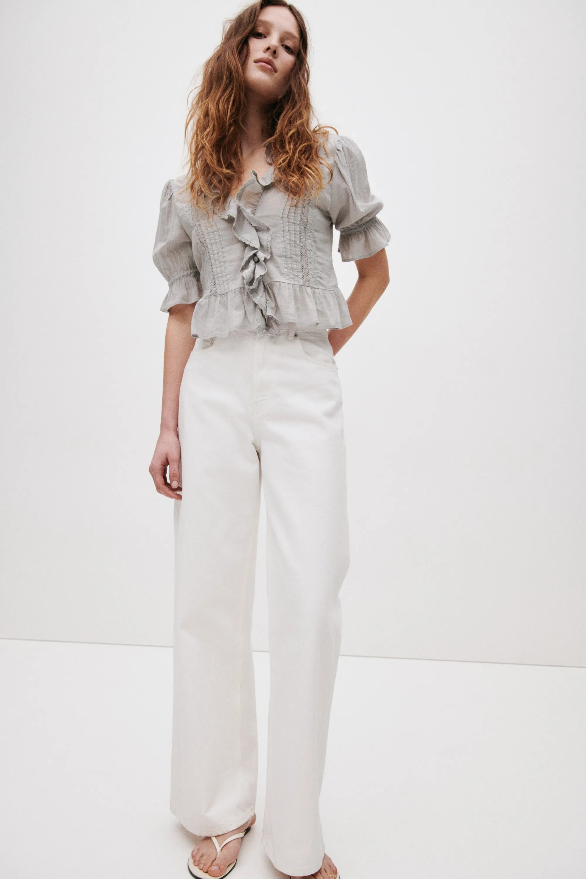Blouse volantée - Gris clair