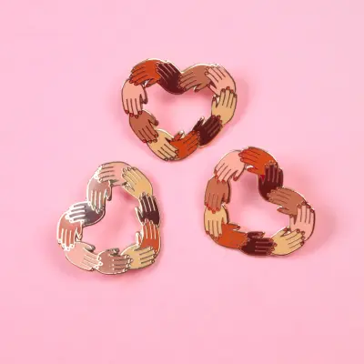 Pin's Ensemble – Coucou Suzette — photo 4