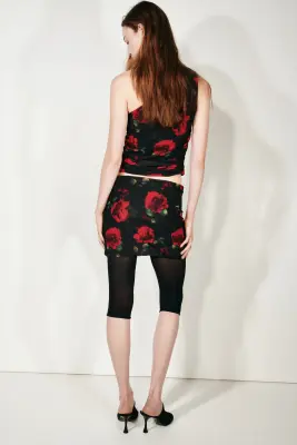Top asymétrique avec détail noué - Noir/roses — photo 3
