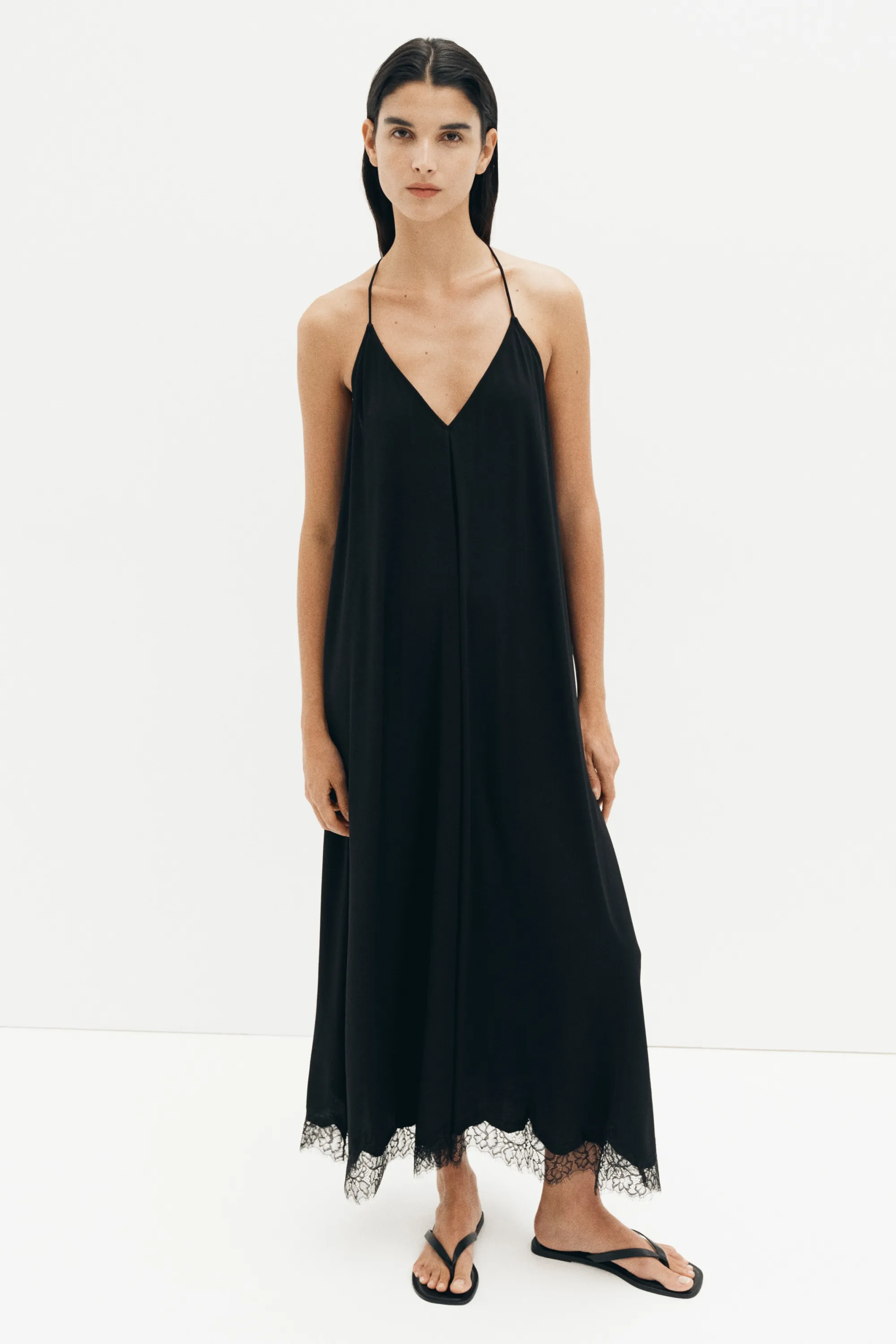 Robe à bretelles fines avec dentelle - Noir