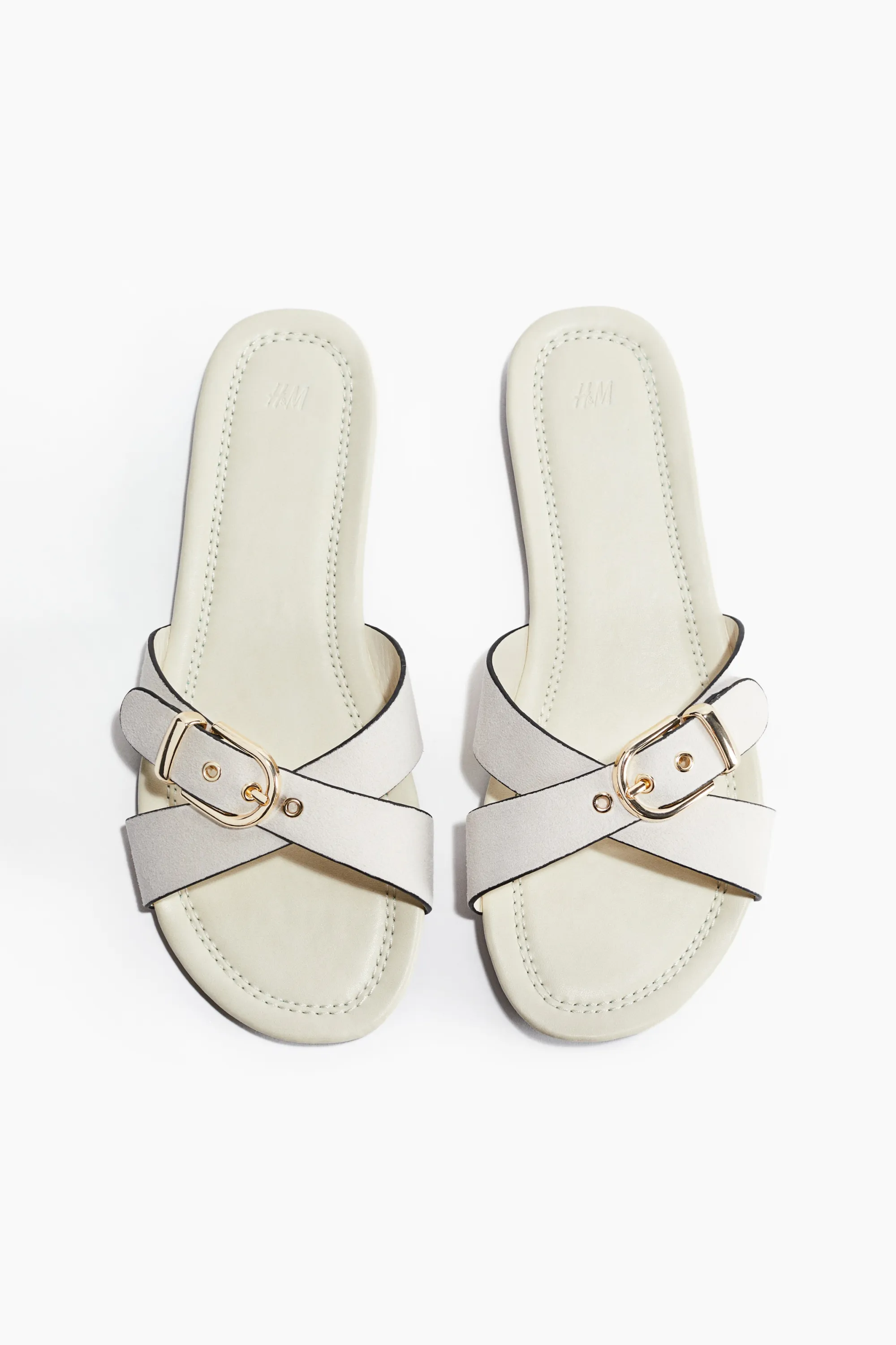 Sandales à brides croisées - Crème