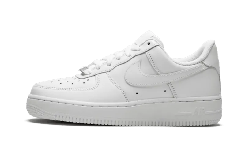 Nike Air Force 1 Low 07 Triple White