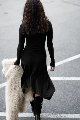 Robe midi drapée à col V - Noir — photo 3