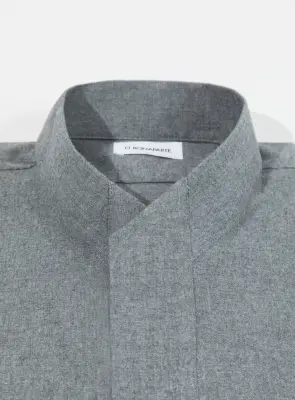 Origami Collar Shirt in Heather Gray Cotton Flannel — photo 4