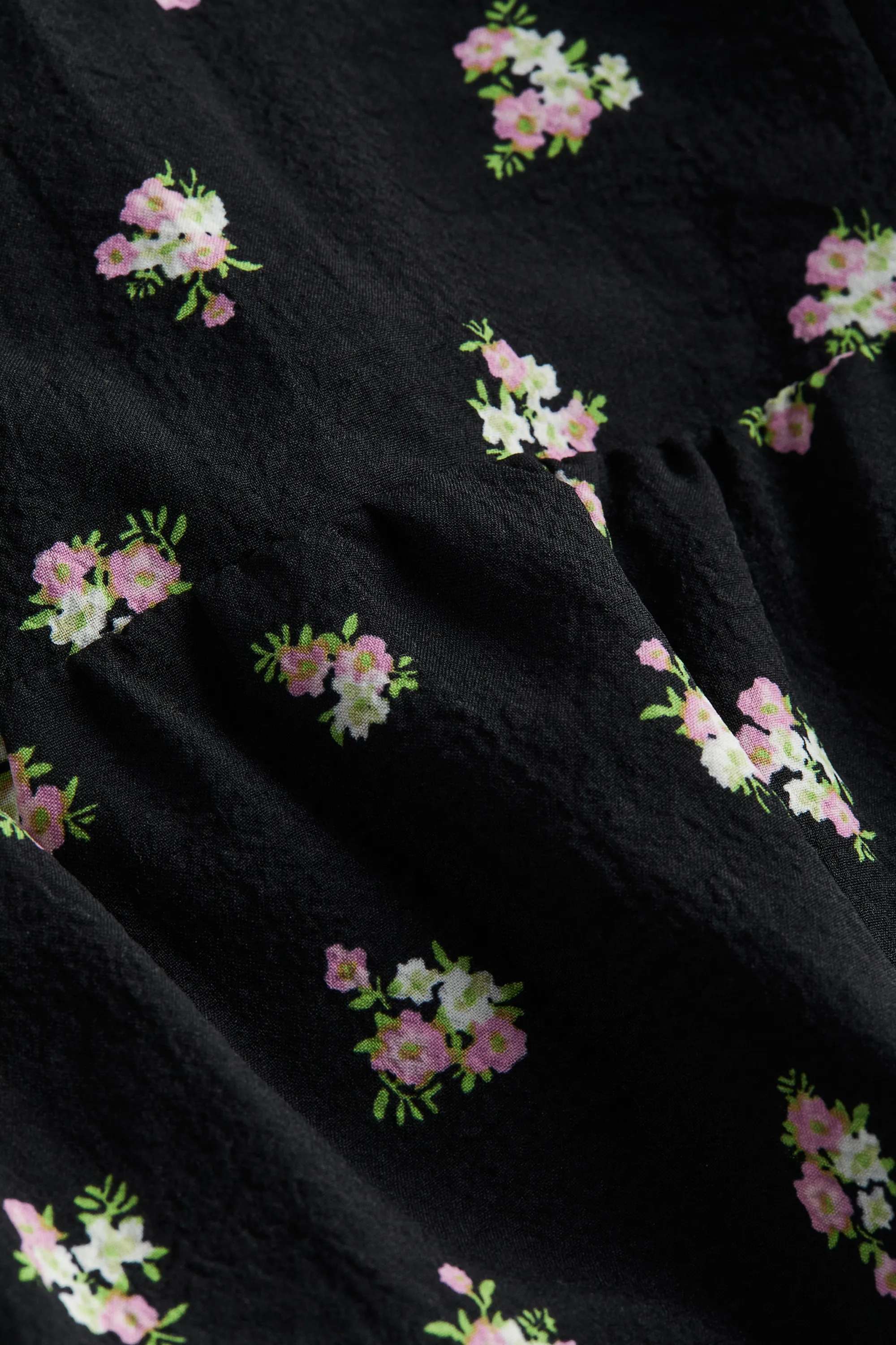 Robe en crêpe avec détail noué - Noir/fleuri