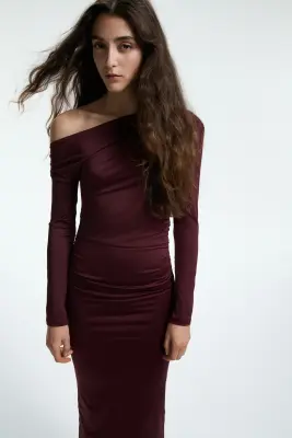 Robe asymétrique à effet drapé - Bordeaux — photo 1