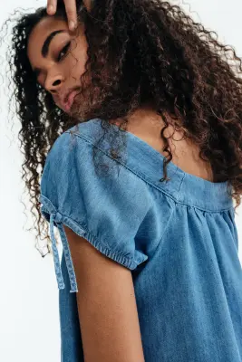Blouse en denim avec manches bouffantes - Bleu denim — photo 3