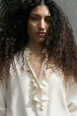 Blouse à volants ruchés en crêpe - Crème — photo 2