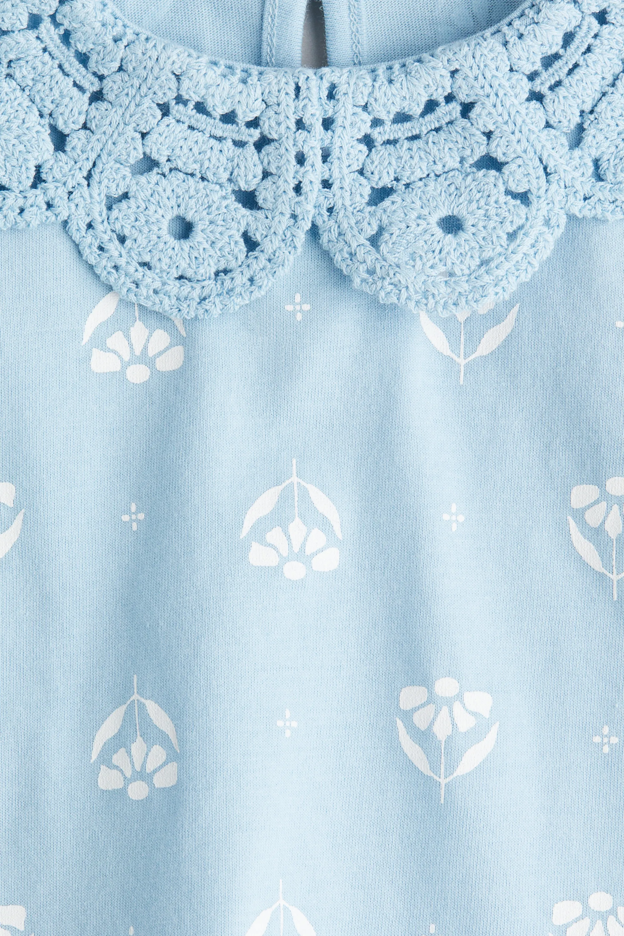 Top avec col façon crochet - Bleu/fleuri