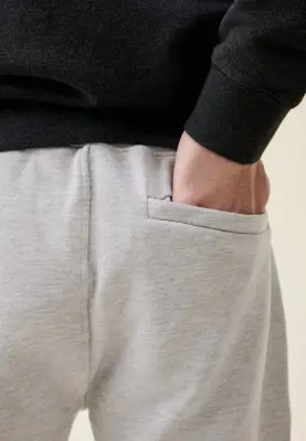 Le short molleton - Gris clair — photo 3