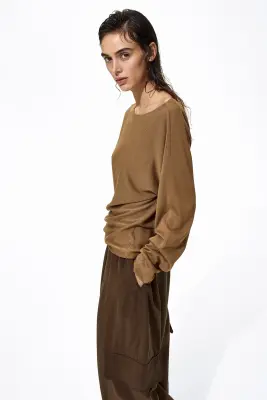 Pull à encolure bateau - Beige foncé — photo 2
