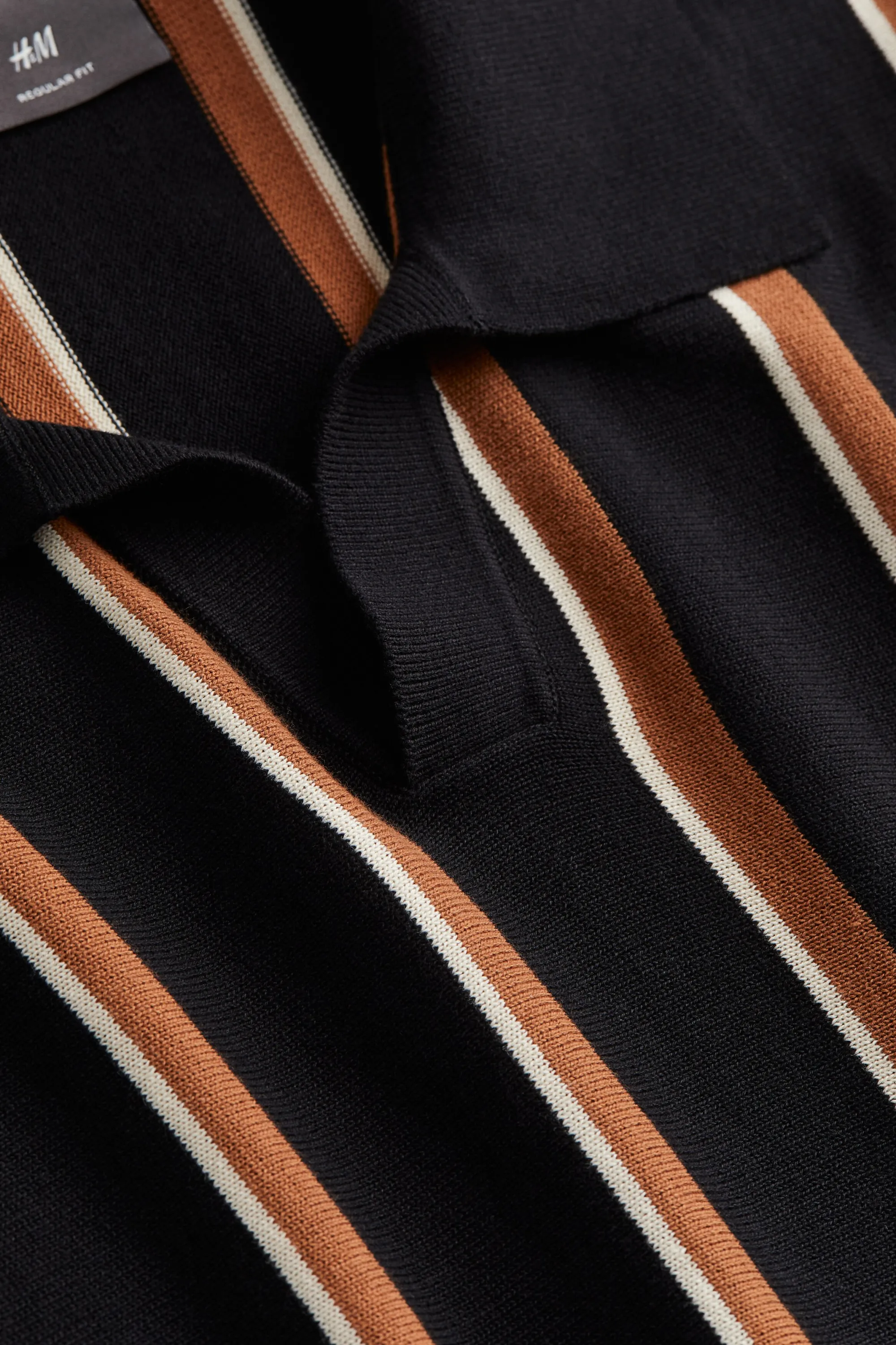 Polo Regular Fit en maille fine - Noir/rayé