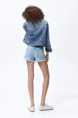 Short en denim à effet usé - Bleu denim clair — photo 2