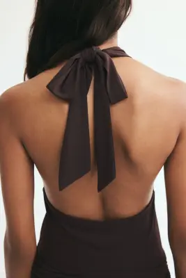 Robe dos nu à effet drapé - Marron foncé — photo 2