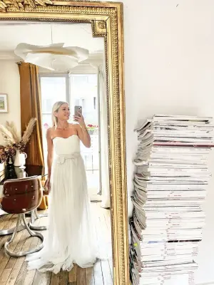 Robe de mariée bustier en tulle blanc écru et noeud Prix boutique 9000€ Taille 36 — photo 3