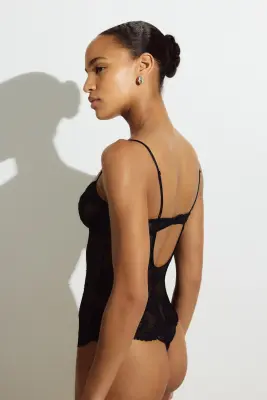 Body string en dentelle - Noir — photo 4