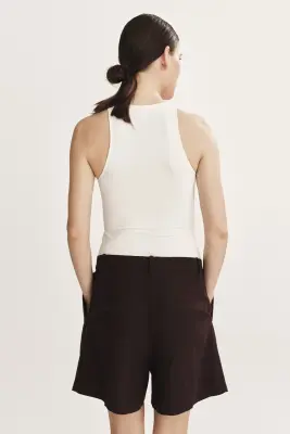 Short chic en lin mélangé - Marron foncé — photo 4