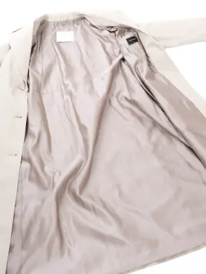 Trench long ceinturé en toile beige Prix boutique 2600€ Taille 40 — photo 5