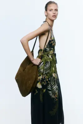 Robe dos nu avec jupe évasée - Noir/motif — photo 2