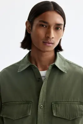 Chemise utility wear Regular Fit - Vert kaki foncé — photo 2