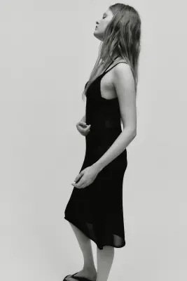 Robe à bretelles fines en maille - Noir — photo 2