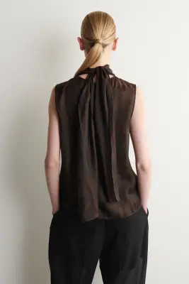 BLOUSE À COL LAVALLIÈRE EN JACQUARD MOTIF ANIMALIER - BRUN / MOTIF ANIMALIER — photo 5
