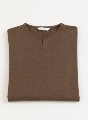 1 Button T-Shirt in Heather Chocolate Cotton & Elastane