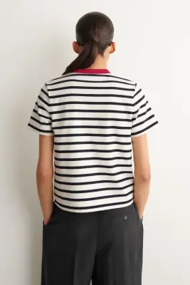T-SHIRT ÉLÉGANT - NOIR / BLANC / ROUGE / RAYÉ — photo 3