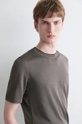 T-SHIRT EN SOIE ET COTON À BORDURE CONTRASTÉE - BRUN / NOIR — photo 3