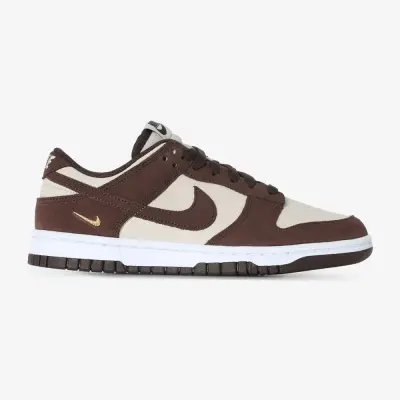 DUNK LOW SUEDE MINI SWOOSH — photo 1