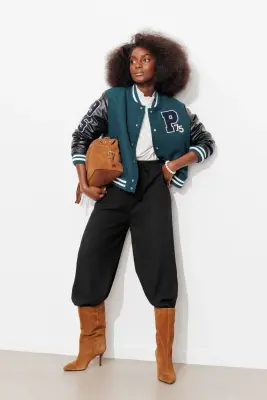 Pantalon large ceinturé Femme — photo 3