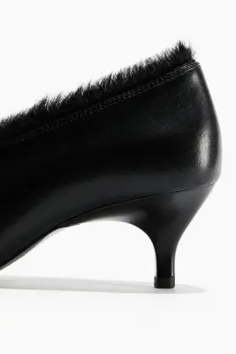 Escarpins en cuir à la finition texturée - Noir — photo 2